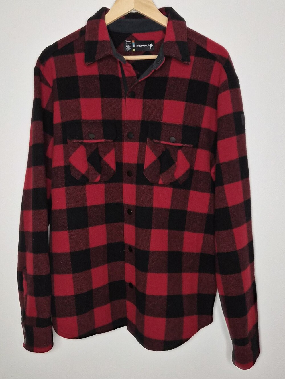 Smartwool Men's L Merino Wool Plaid Shacket Jackson Hole Red Black Flannel